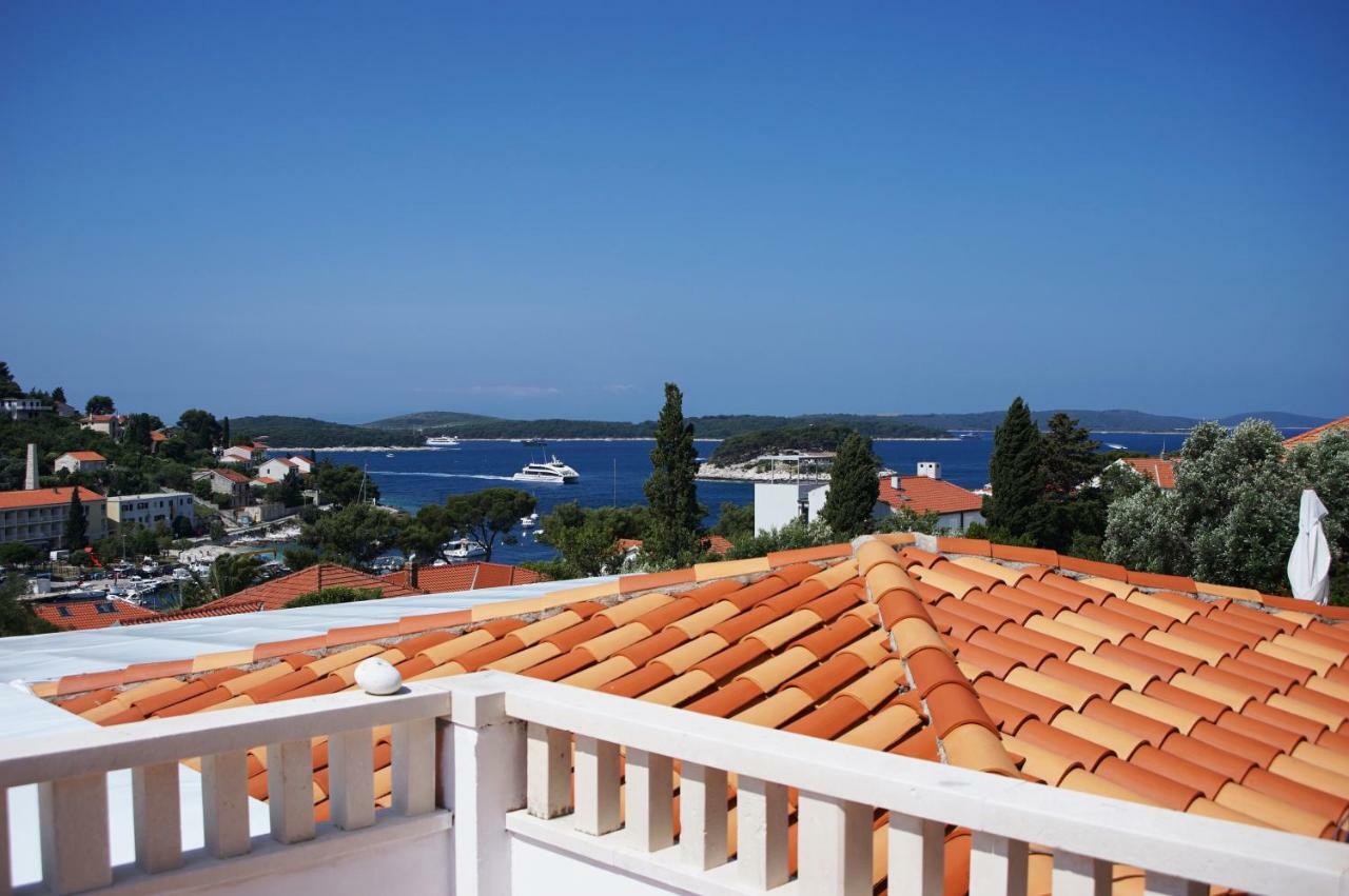Hostel Villa Skansi Hvar Town Eksteriør bilde